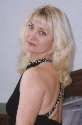 Irina_edinger.jpg (25711 bytes)